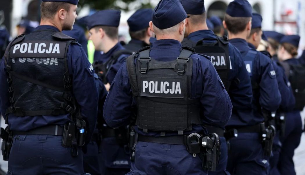 Avertizări de călătorie. Controale prelungite la frontierele Poloniei cu Germania și Lituania - controale-1759830699.jpg