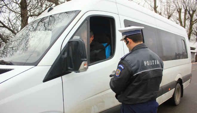 Poliția va controla microbuzele de transport persoane - controaleanuntate1-1487006540.jpg