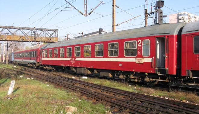 Controale  în trenuri.  Sute de pasageri, luați la puricat - controaletren-1416508707.jpg