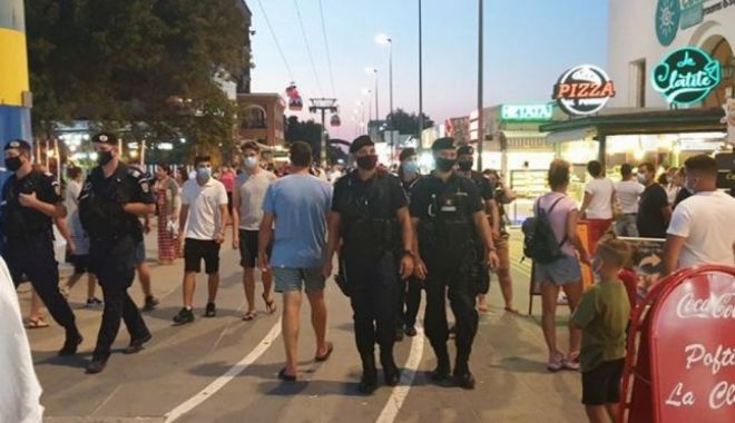 Măsurile împotriva COVID, încălcate seară de seară pe litoral! - control-1599472191.jpg