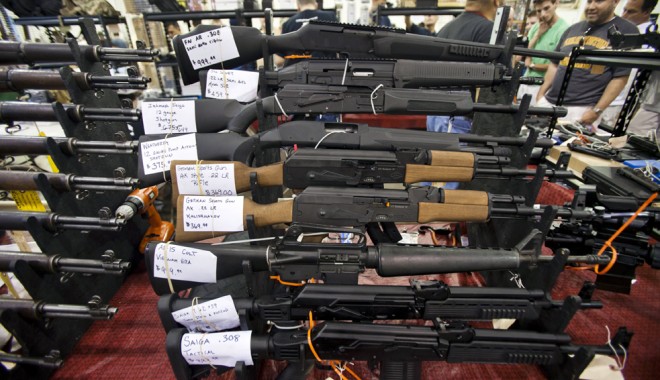 Americanii pro-arme consideră ineficiente măsurile prezentate de Obama pentru controlul armelor - controlarmesua-1358434455.jpg