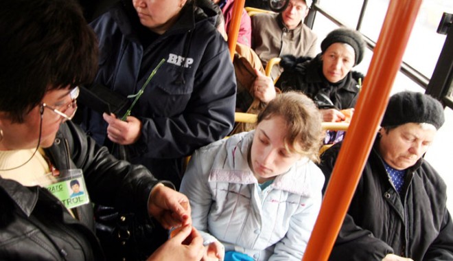 Ce se întâmplă dacă nu puteți composta biletul în autobuz - controloriratcgf21-1308242684.jpg