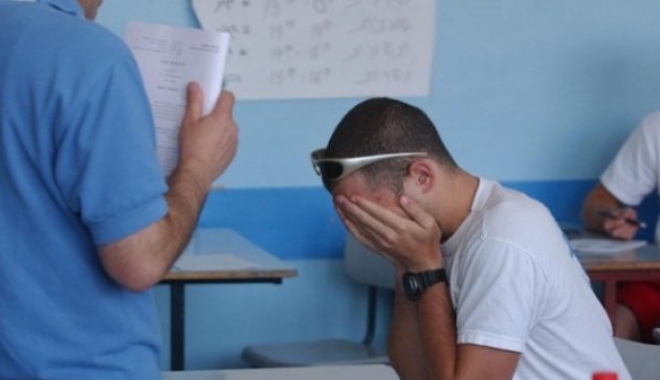 ELEV DIN CONSTANȚA, ELIMINAT DE LA BAC - copiezebac680x365-1467799176.jpg