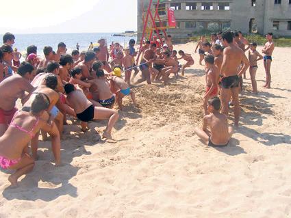 1.500 de tineri își vor petrece vacanța la mare - copii-1311580023.jpg