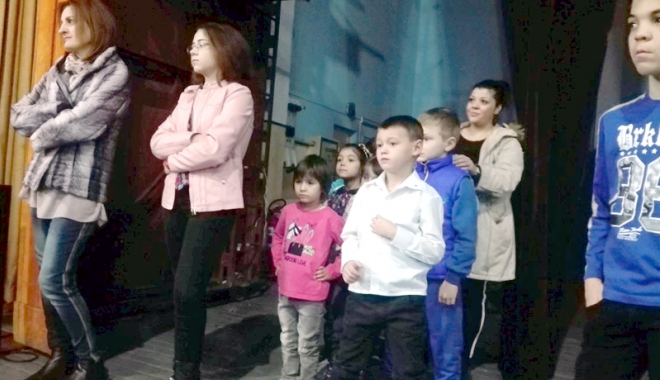 Copiii din centrele de plasament au făcut 