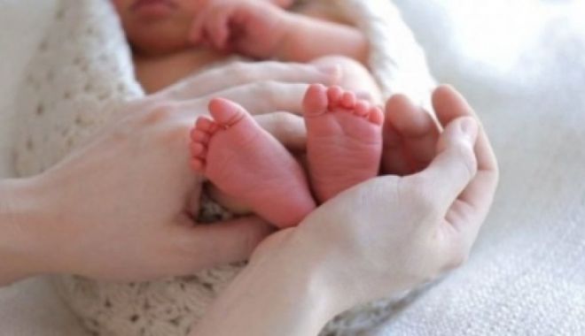Caz de filme de groază în România: Un medic de la Maternitata Polizu e acuzat că lăsa copiii prematuri să moară