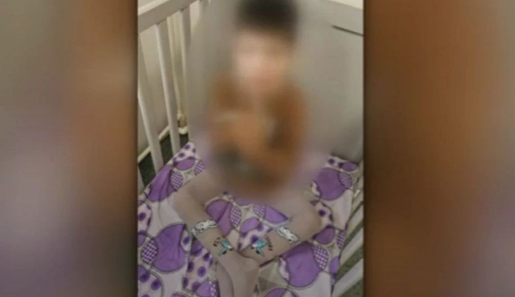 Copii cu afecțiuni neuropsihice ținuți legați la un centru al Protecției Sociale - copii-tinuti-legati-1743487389.jpg