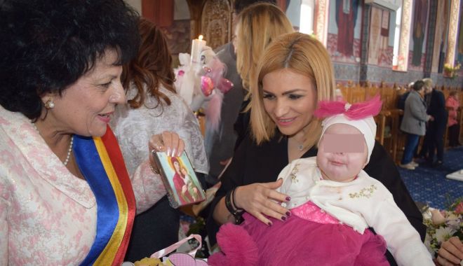 Copii abandonați, botezați în week-end, la Cumpăna - copiiabandonati2-1555853005.jpg