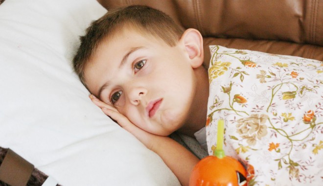 Mii de copii sunt diagnosticați cu cancer în fiecare an - copiicancer-1380547650.jpg