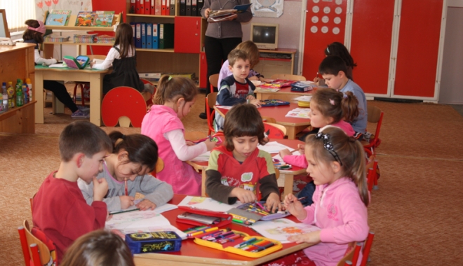 Preșcolari plini de râie. Igiena precară este de vină - copiicuraie-1489419078.jpg