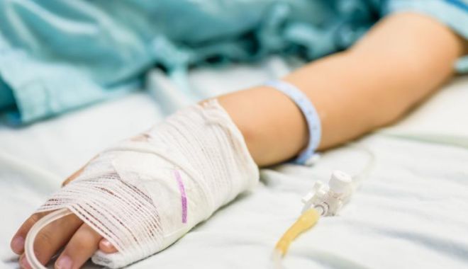 Miting pentru susținerea copilului bătut din Mangalia, aflat în moarte clinică - copilbatutsursadigi24-1581373383.jpg
