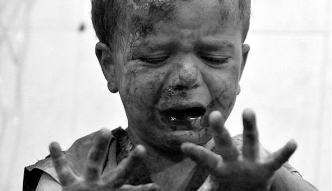 Imagine șoc! 33 de morți și 100 de răniți în atentatele din Siria - copilsiria-1349287887.jpg