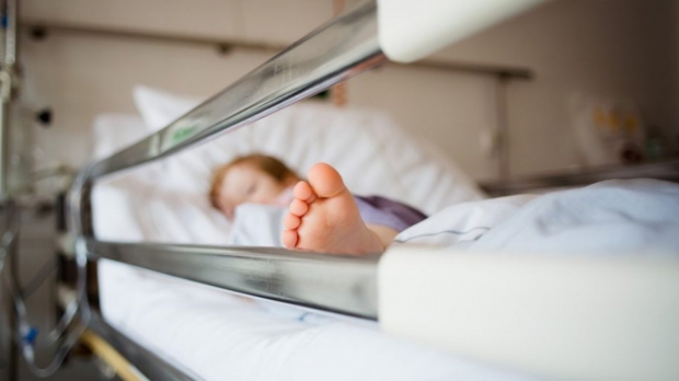 Fetiță de aproape trei ani, la spital după ce s-a otrăvit la grădiniță! - copilspitale15040051665826555760-1570699579.jpg