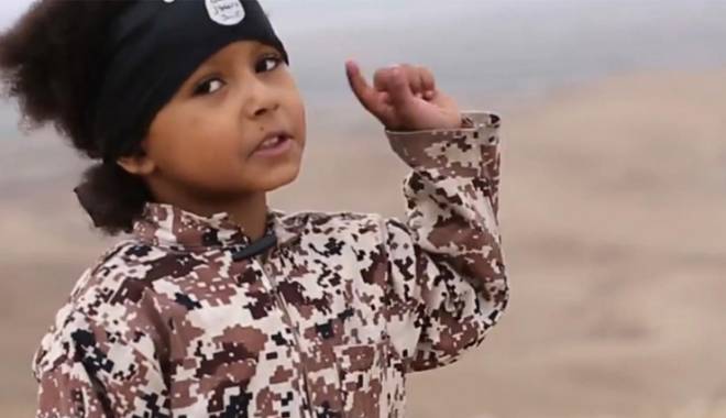 Înregistrare șocantă cu copilul ISIS - copilulisis-1455197762.jpg