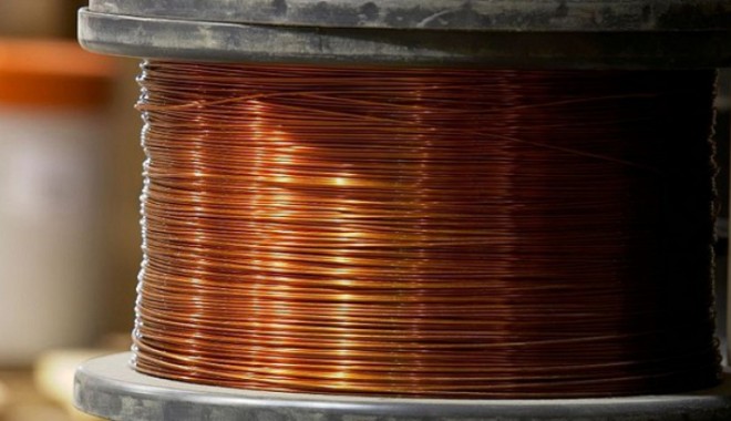 Imigranți români au furat cabluri în valoare de peste 140.000 de euro, în Marea Britanie - copper1848369b65296800-1367248268.jpg