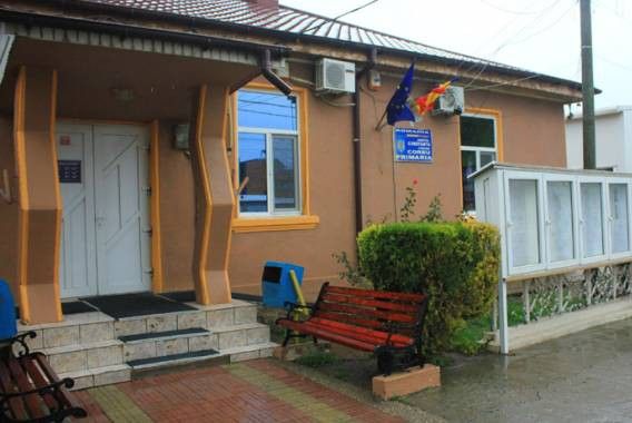 Primăria Corbu acordă tichete sociale de Paște. Ce acte sunt necesare și cine beneficiază - corbubun-1710330500.jpg