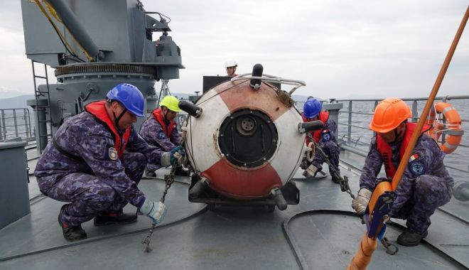 Antrenamente de luptă contra minelor marine, în Mediterana - corespondenta-1585660871.jpg