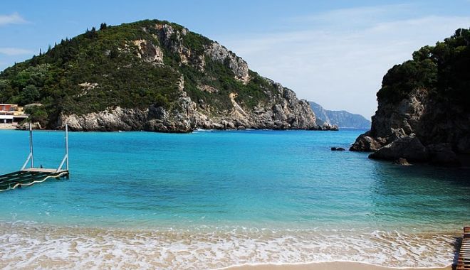 Români, atenție! Vreți să plecați în Insula Corfu? Mai gândiți-vă! - corfuinsula2-1539164804.jpg