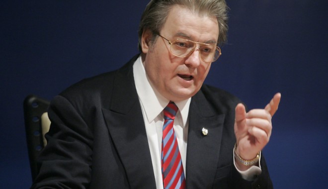 Corneliu Vadim Tudor contestă excluderea din PRM - corneliuvadimtudor-1378219868.jpg