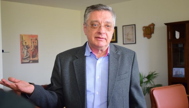 Cornel Panait: „UMC este pregătită să le ofere cele mai bune condiții de pregătire studenţilor” - cornelpanait5-1632077905.jpg