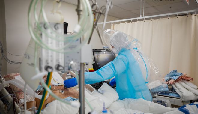 CORONAVIRUS. Încă o zi cu peste 2.000 de cazuri noi. 59 sunt la Constanţa - coronavirus-1631097996.jpg