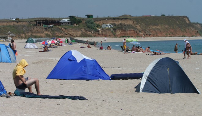 Corturile de pe plajă,  tentante pentru hoți - corturiledepeplajahoti-1407682650.jpg