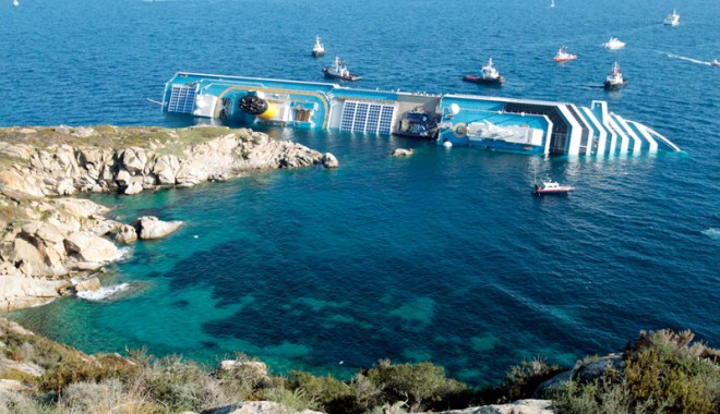 Clopotul navei Costa Concordia a fost furat - costaconcordia-1331822692.jpg