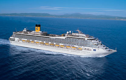 În momentul naufragiului, căpitanul de pe Costa Concordia se distra cu o româncă - costaconcordia1-1326966441.jpg