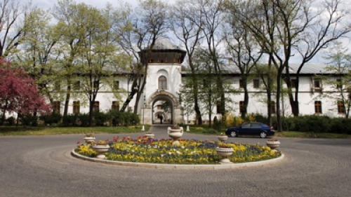 Toți angajații Președinției, verificați de Inspecția Muncii - cotrocenidcnewsro59947400-1340719529.jpg