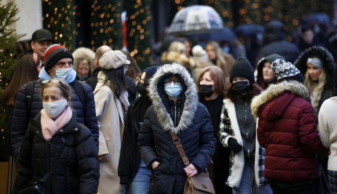 Marea Britanie rămâne statul european cel mai afectat de noul val al pandemiei. Record de cazuri noi într-o singură zi - covid222-1640157674.jpg