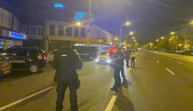 Încă o noapte plină de amenzi pentru lipsa declarației! - covidpolitisti-1605714611.jpg
