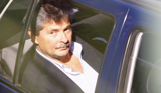 Sorin Ovidiu Vîntu a fost arestat - cp804442bcc4e281b9-1320759758.jpg