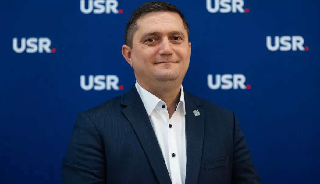 Inițiativă legislativă USR. Standarde unice pentru toate site-urile instituțiilor publice - cr-1771088605.webp