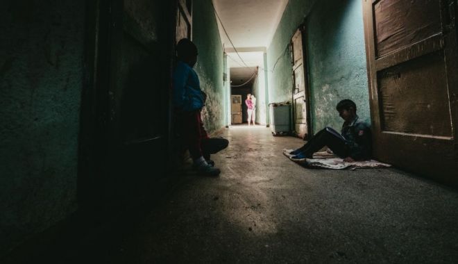 O treime din părinți ar vrea să sară peste Crăciun, din cauza greutăților financiare - craciun-1670333710.jpg