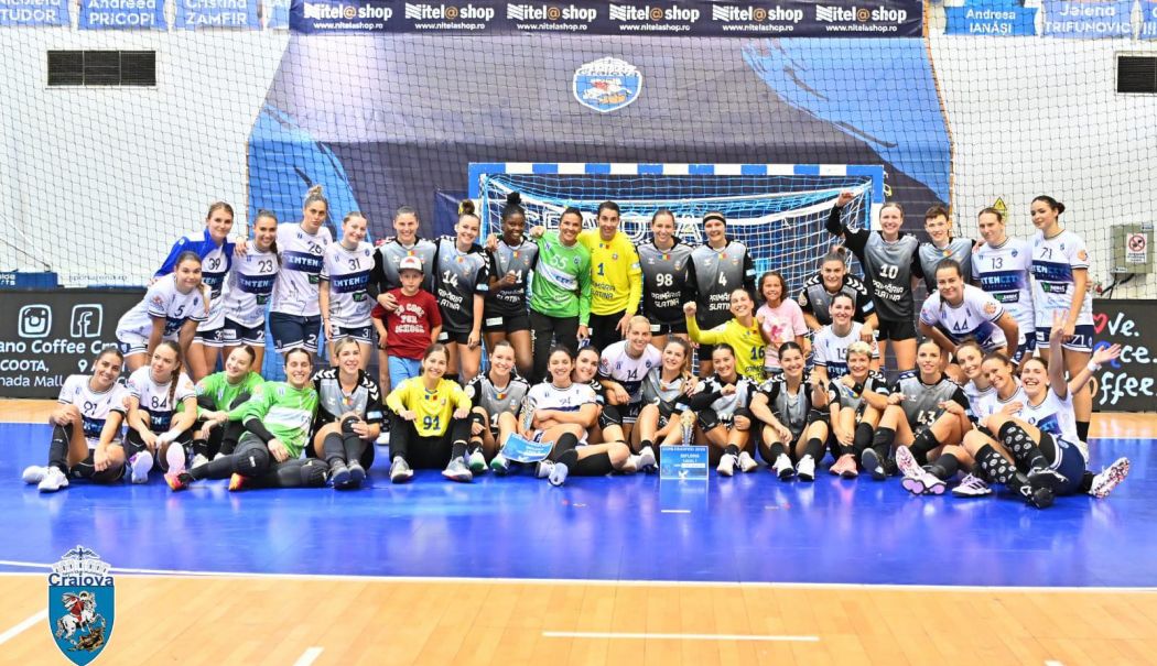 Handbalistele de la CSM Slatina au câștigat Cupa Craiovei la golaveraj - craiova-handbal-1755426271.jpg