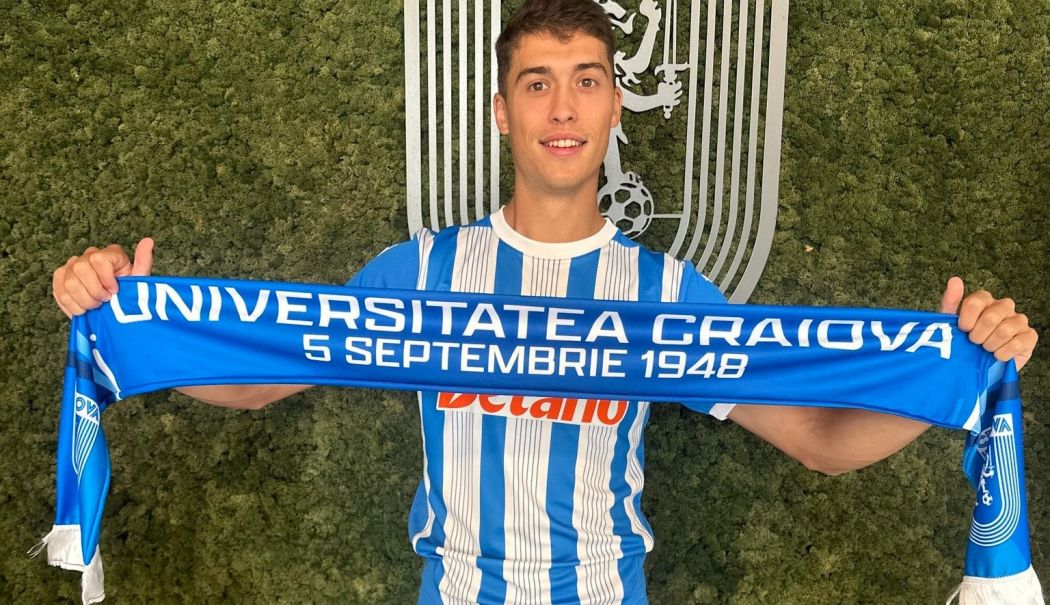 Universitatea Craiova l-a transferat pe fundaşul spaniol Iago Lopez - craiova-transfer-1726590437.jpg