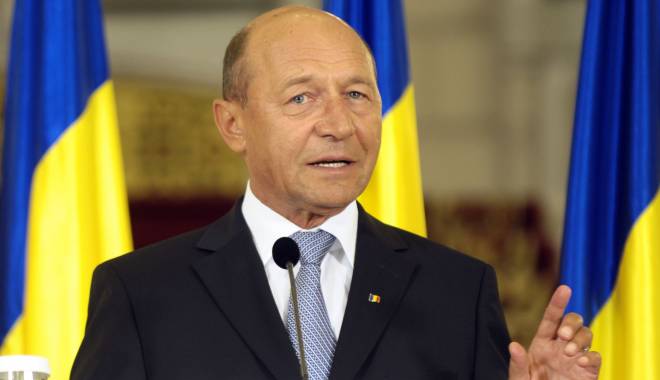 Traian Băsescu: 