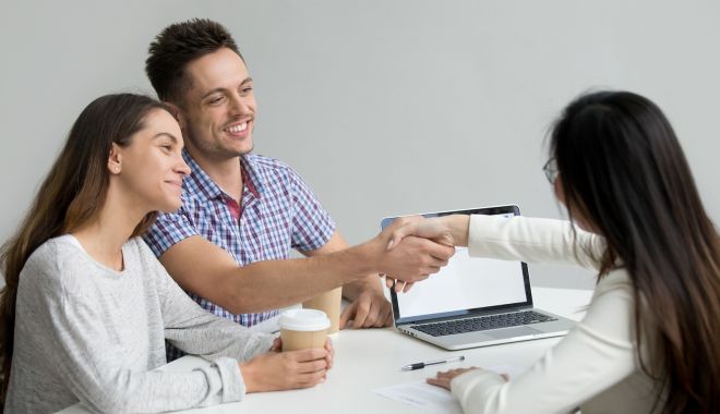De ce avantaje te vei bucura dacă apelezi la un credit rapid? - creditrapid-1570692399.jpg