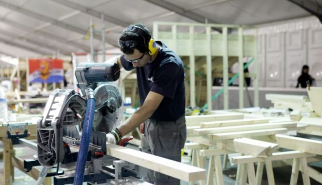 Iată cu cât a crescut producția industrială - crestereproductieindustriala-1536667838.jpg