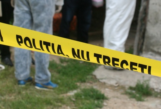 Tânăr, TORTURAT și apoi UCIS de 13 persoane - crima-1437152122.jpg