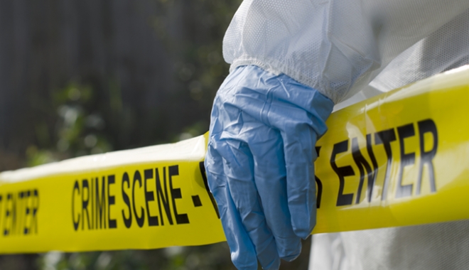 Atac în Polonia. O persoană a fost ucisă și alte șapte rănite - crimescenetapebiohazardglove-1508574356.jpg