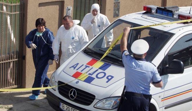 CAZ CUTREMURĂTOR! UN COPIL DE 13 ANI S-A SPÂNZURAT ÎN PODUL CASEI. Cadavrul, găsit de sora sa - criminalisti-1527681417.jpg