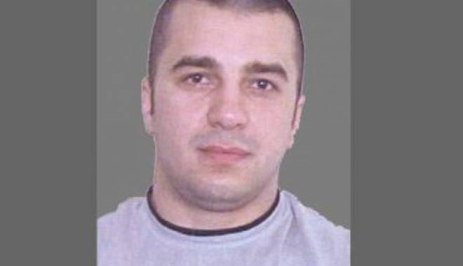 Criminal periculos, prins în stațiunea Mamaia. A torturat și ucis un bijutier - criminalpericulosgiuliandumitras-1430756070.jpg
