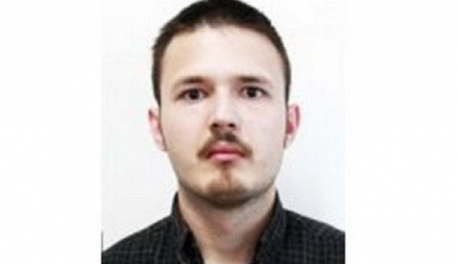 Un pacient de la Psihiatrie a fugit din spital. Fără medicamente, poate deveni violent - criminaltecutasilviucatalinevada-1508578523.jpg