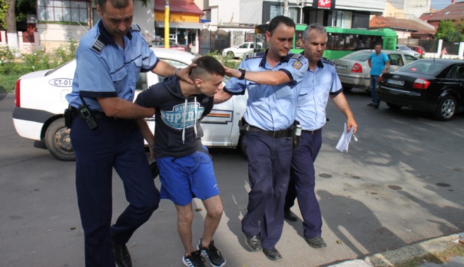 Criminalul din Viile Noi  a ieșit din arest. Judecătorii  l-au internat cu forța la 