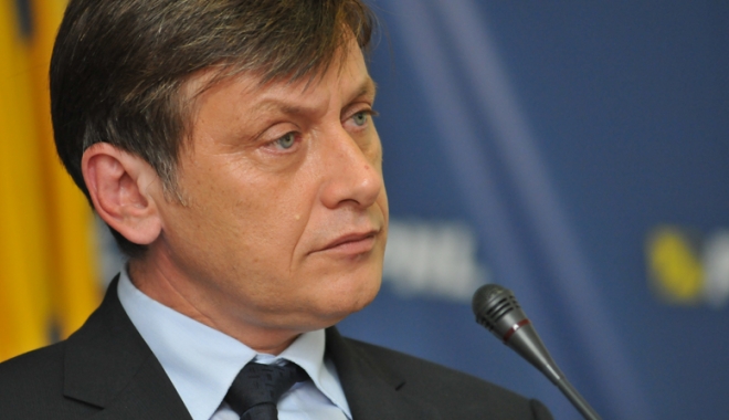 Crin Antonescu, audiat la DNA - crinantonescu-1463159155.jpg