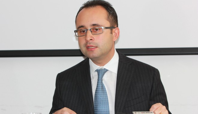 Spitalele își vor primi banii pe ultimele luni din 2013 - cristianbusoi5-1382353517.jpg