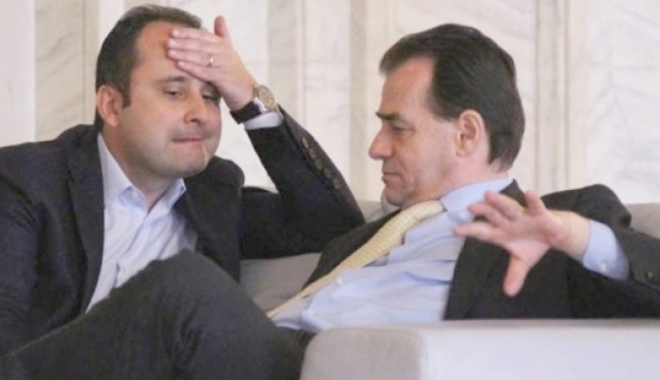 PNL își alege noul președinte / Modificările la Statutul liberalilor, adoptate - cristianbusoiludovicorban-1497696352.jpg