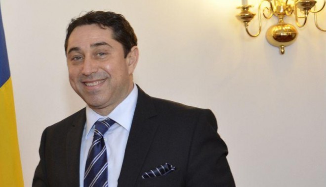 Cristian David, ministrul pentru Românii de Pretutindeni, a intrat și el în vizorul DNA - cristiandavid-1393422190.jpg