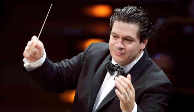 Cristian Măcelaru dirijează Simfonia a III-a de George Enescu, într-un concert aniversar la Paris
